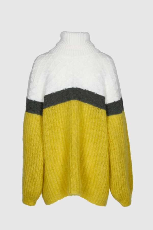 Oversize Pullover aus Mohair, Seide und Wolle in gelb Rückseite