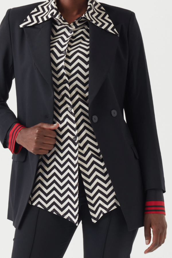 Eleganter Blazer in Schwarz – Glanz und Raffinesse für zeitlose Eleganz – Bild 3