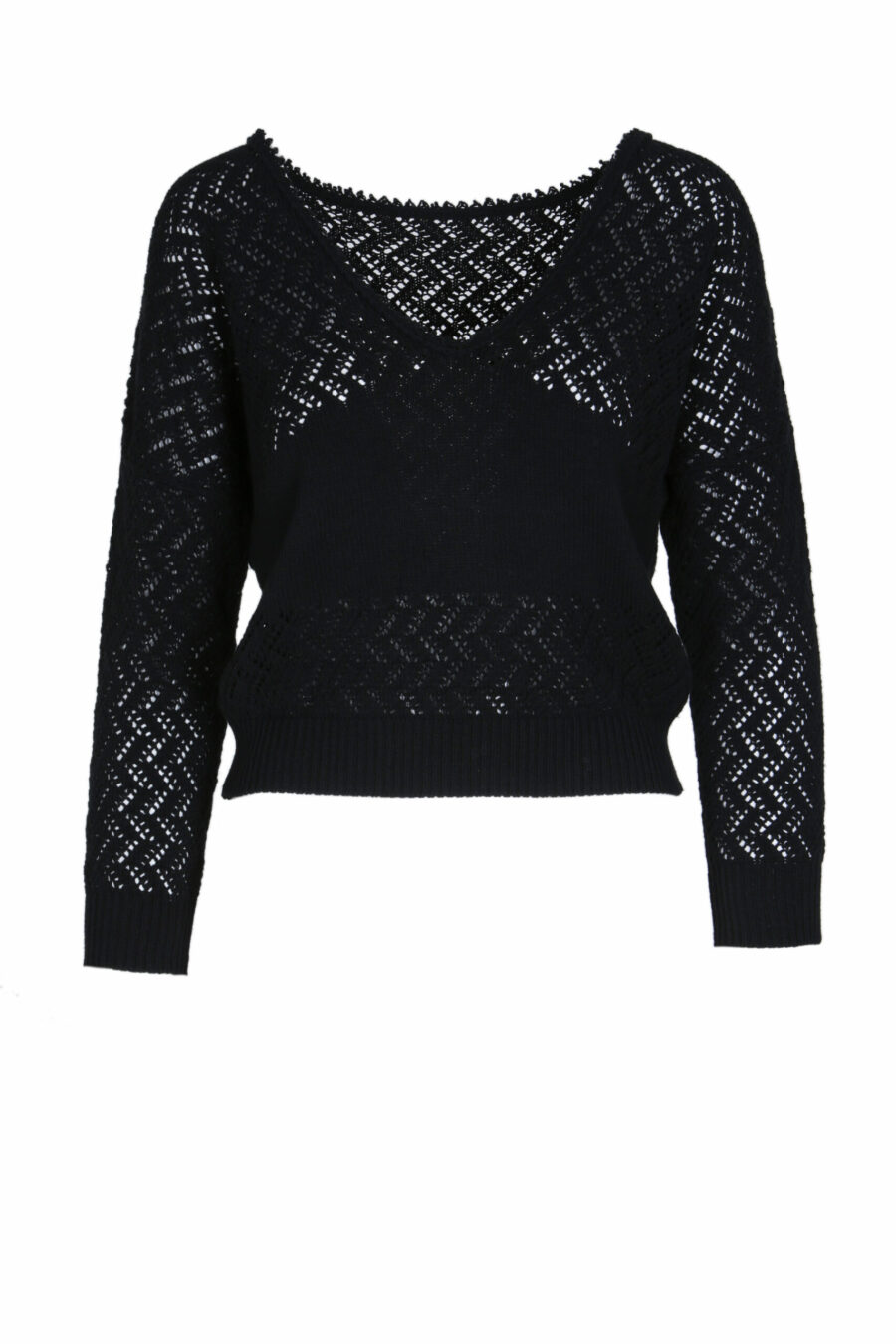 Schwarzer Pullover aus zartem Strick