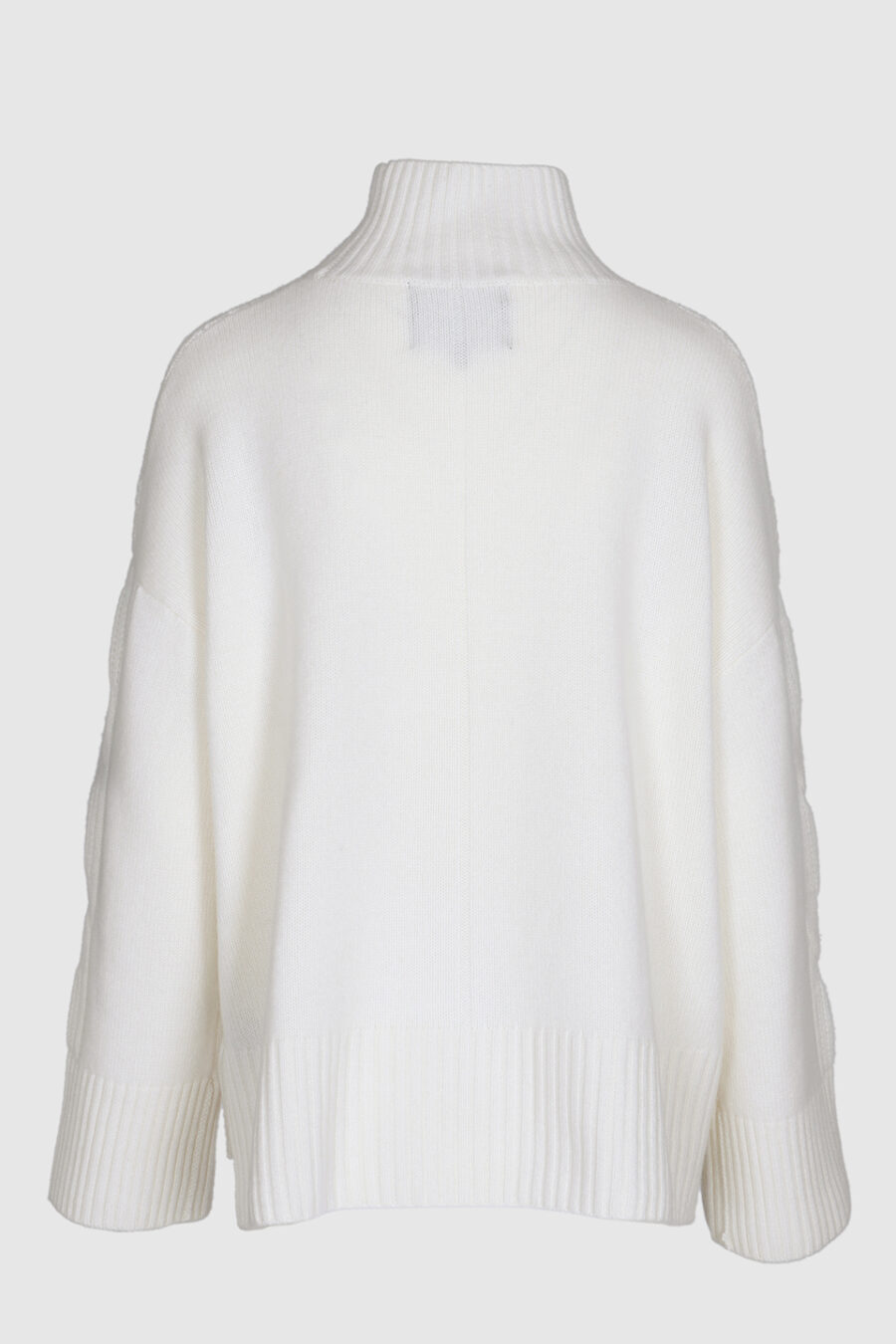 Oversized Kaschmir Pullover weiß mit Zopfmuster – Vorderansicht