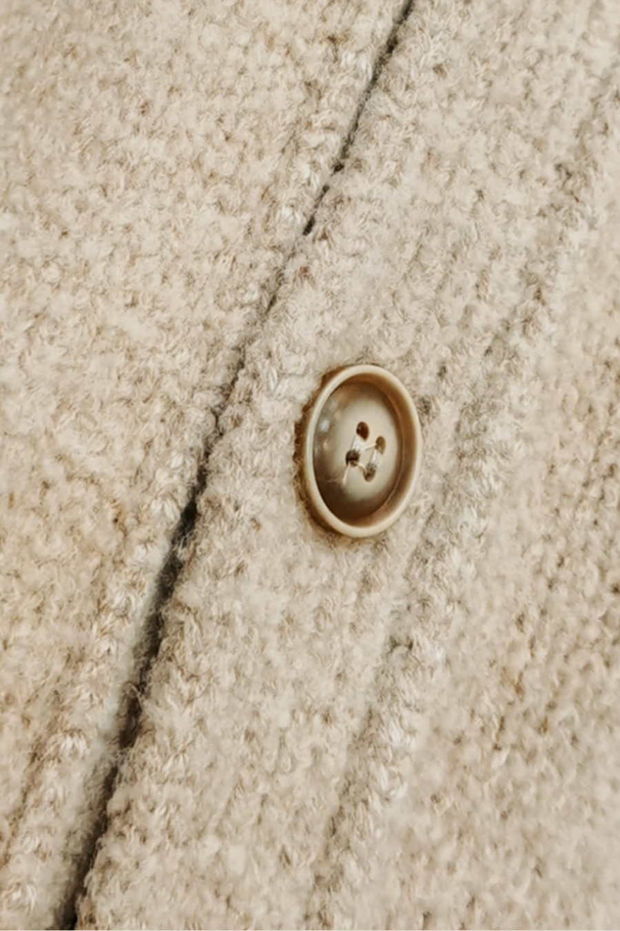 Detail Knopfleiste Merinowolle Strickjacke Damen Creme