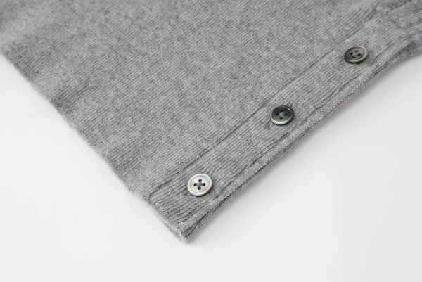 Shirt aus Kaschmir in Grau – Bild 6