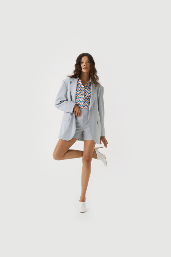 Bluse in einem Orange-Rosé-Blau Print – Bild 3