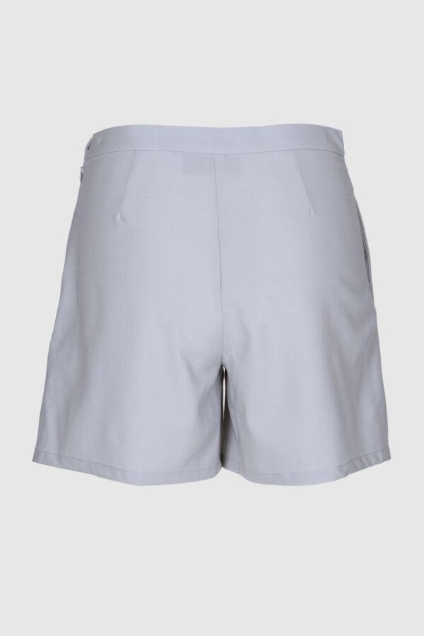 Minimalistische Shorts in Blau-Grau – Bild 4