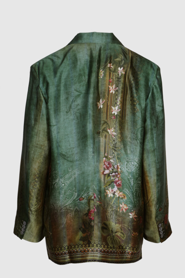 Oversize Blazer in bedruckter Seide in Grün – Bild 6
