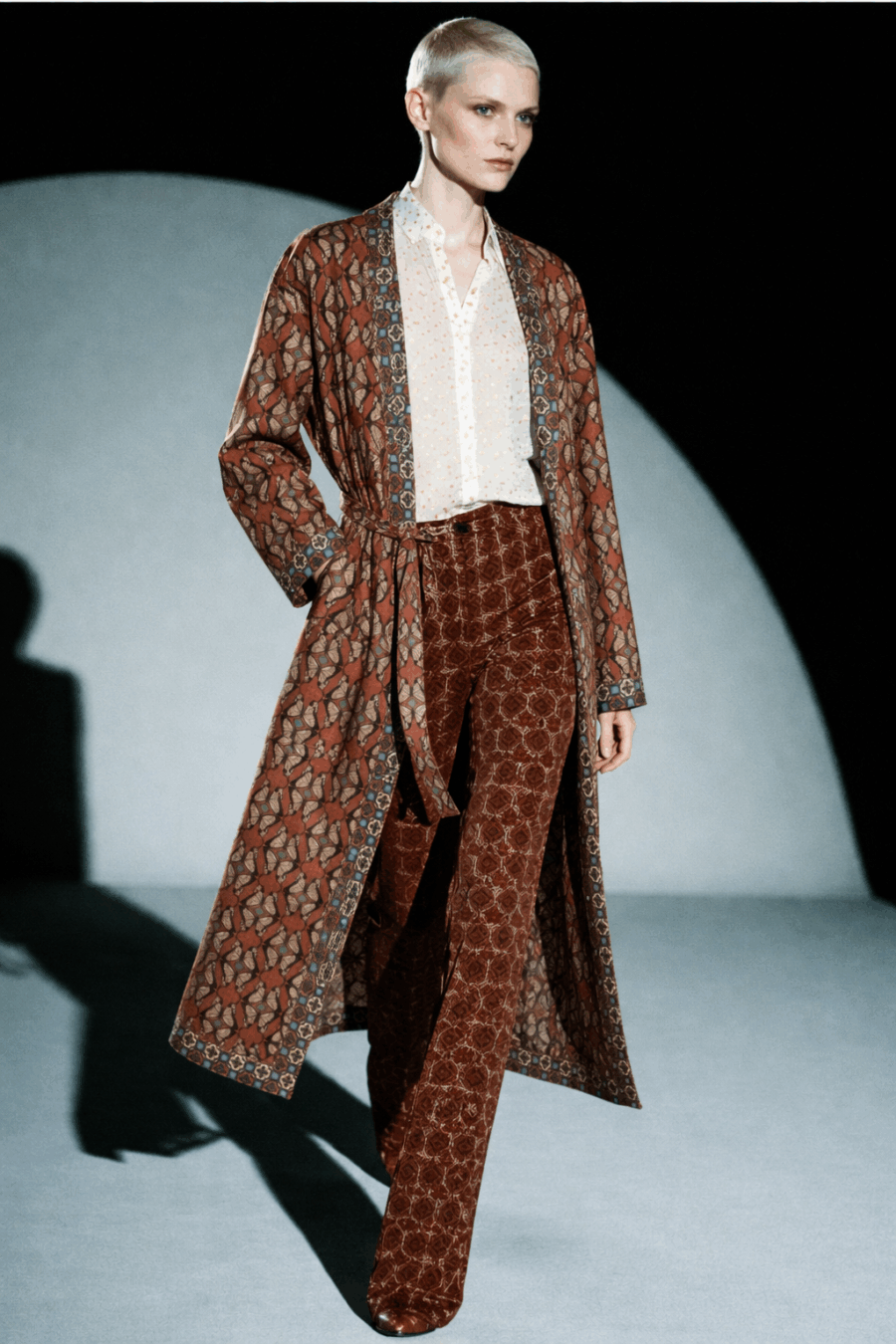 Langer Wende-Kimono mit grafischem Print