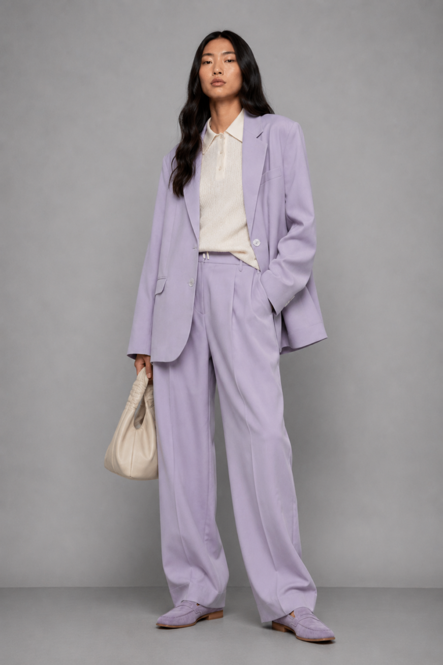 Schurwollhose mit weiter Silhouette in Lavendel