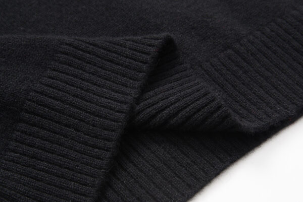 Rollkragenpullover aus Kaschmir in Schwarz – Bild 8