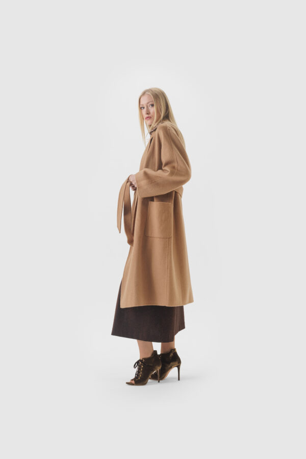 Mantel aus Kaschmir und Wolle in Camel – Bild 2