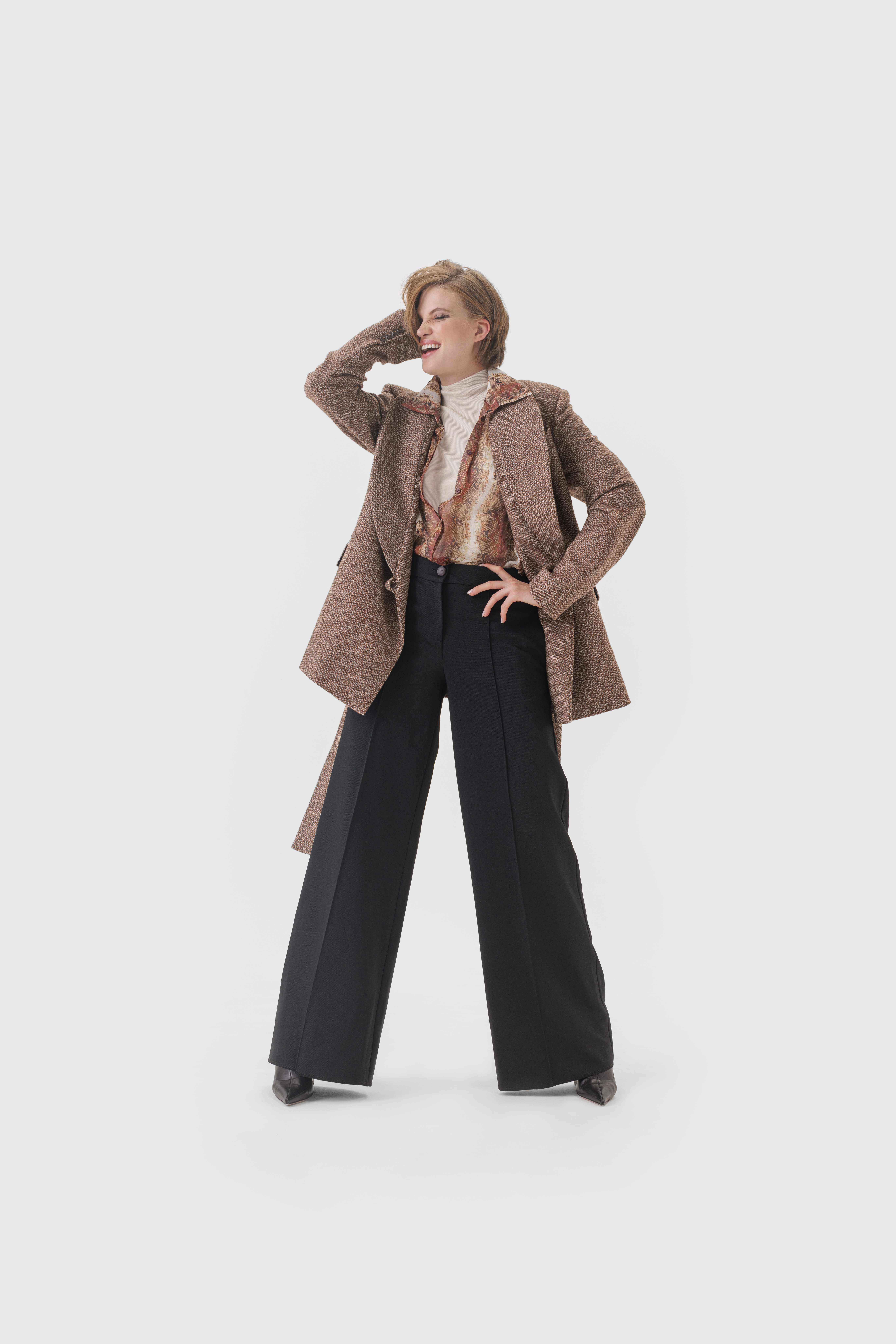 Wolljacke in braun melange