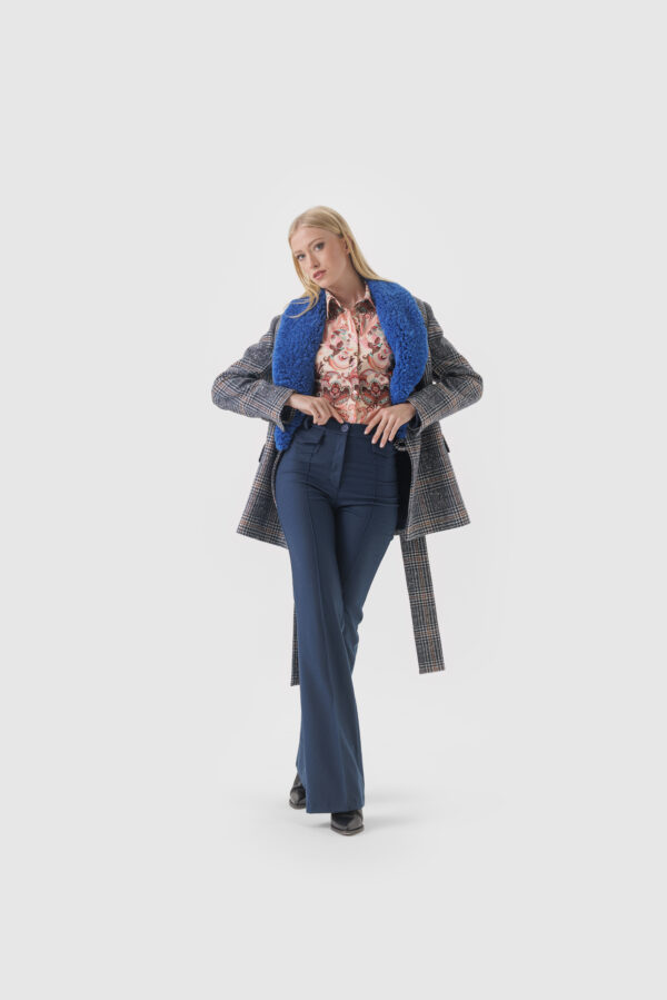 Jacke aus Wolle im Jacquard mit Fellkragen