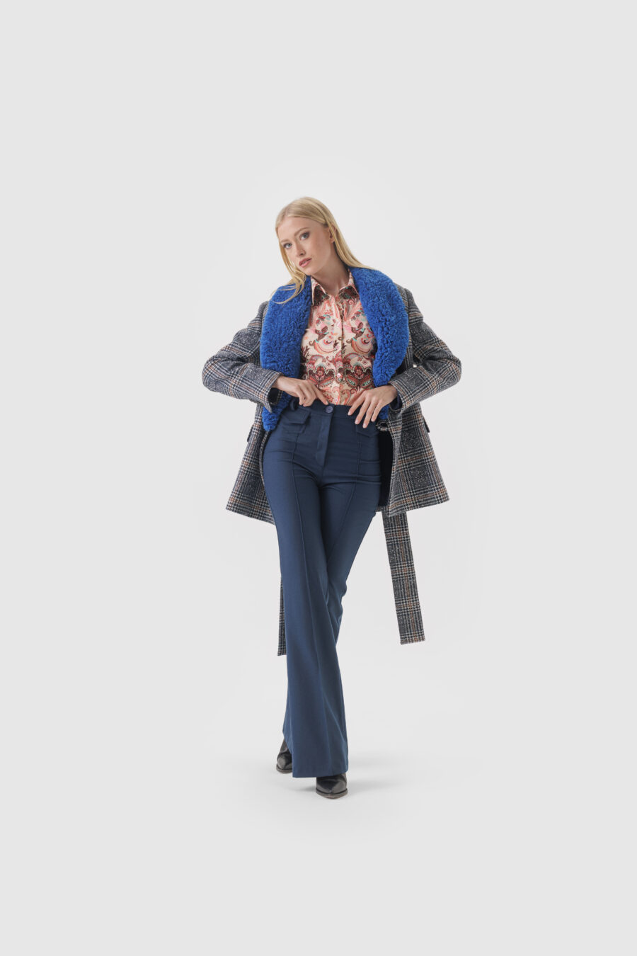 Jacke aus Wolle im Jacquard mit Fellkragen