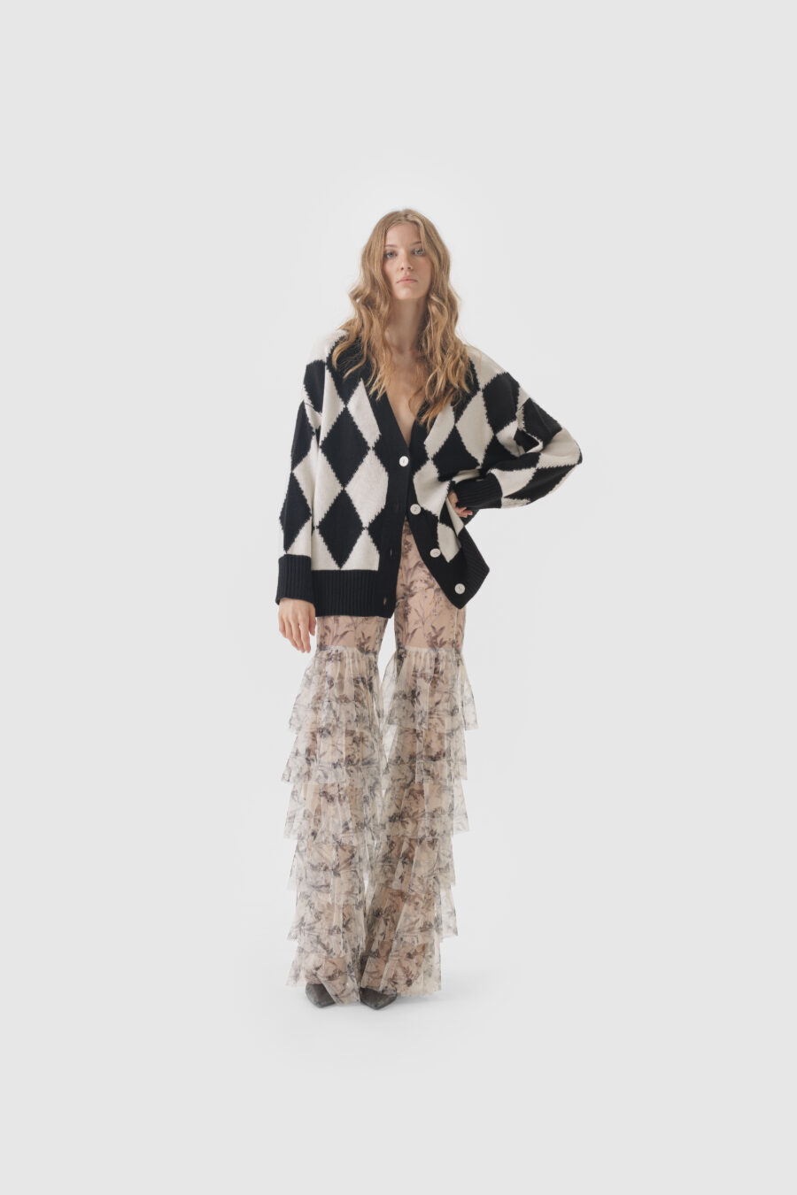 2026_Sommer_Boscana_Hosen_TRANSPARENTE-DESIGNER-HOSE-IM-LUXURY-STYLE