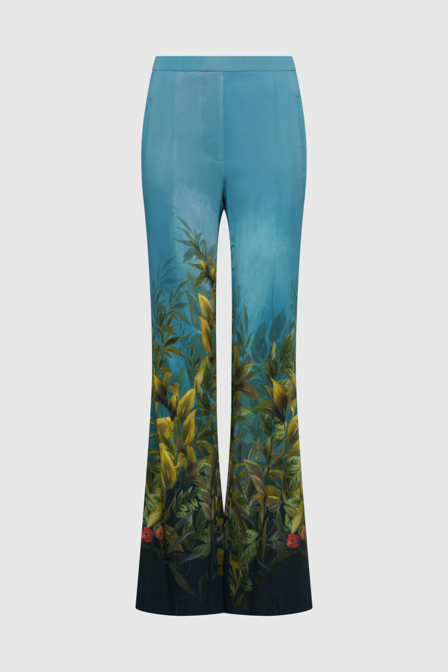 2026_Sommer_Boscana_Hose_Freizeithose-im-floralen-Design-Blau