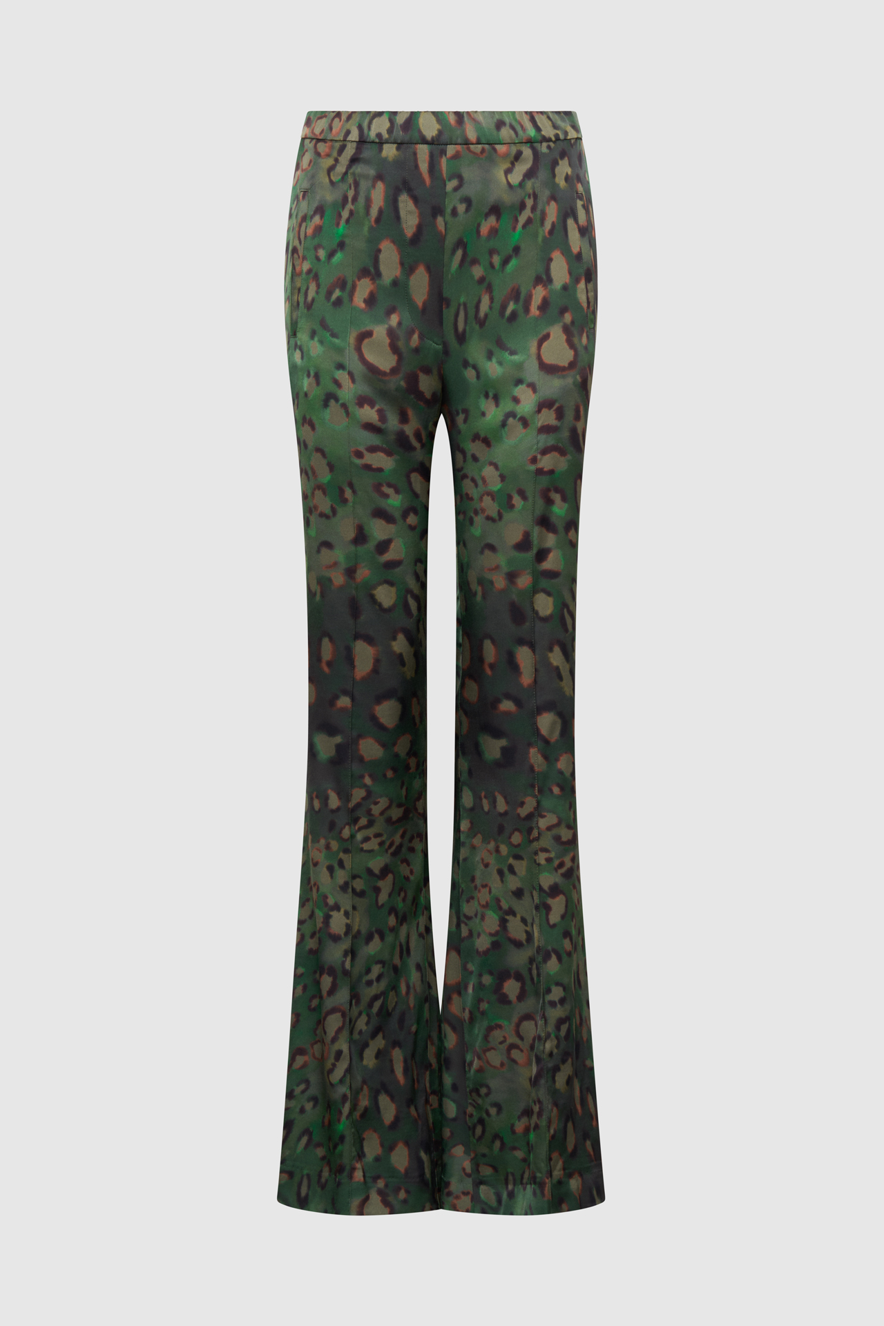 2026_Sommer_Boscana_Hose_Freizeithose-im-gruenen-animal-print