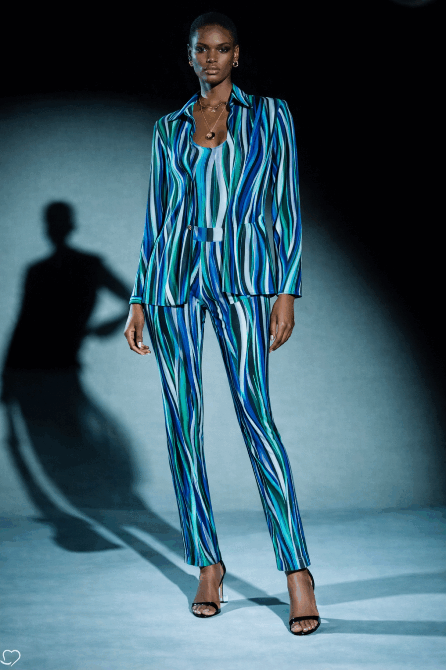 schmale Hose, Viskos, verkürzte Länge , gelb, türkis, grün, lila, rot, blau, grau, Manufaktur Boscana GmbH, Leipzig