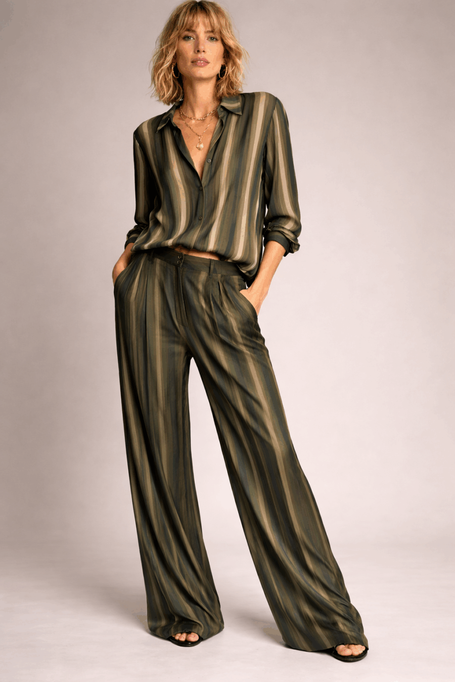 Hose grün gestreift