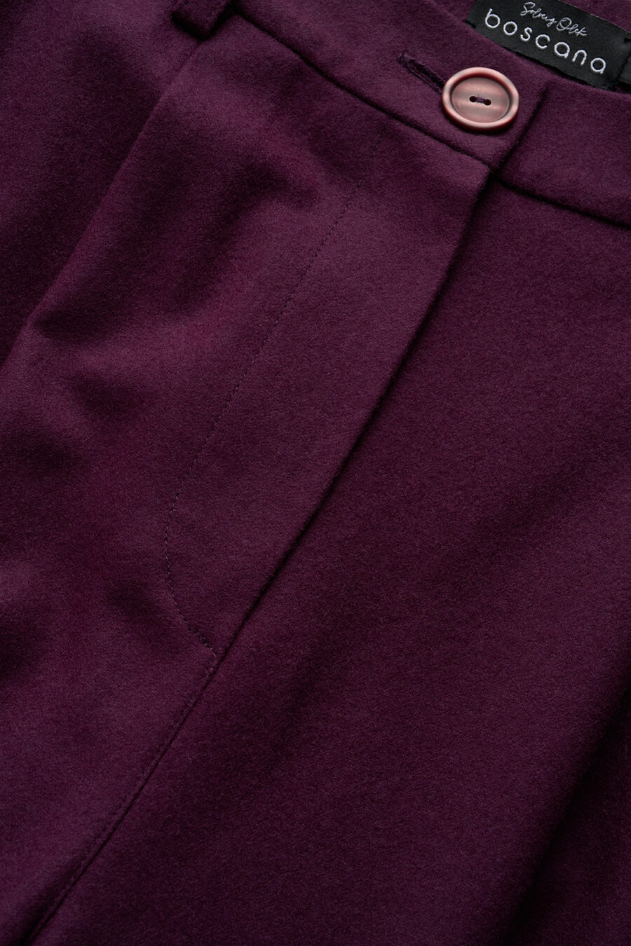 Weite Hose aus Merinowolle in Purple Detail