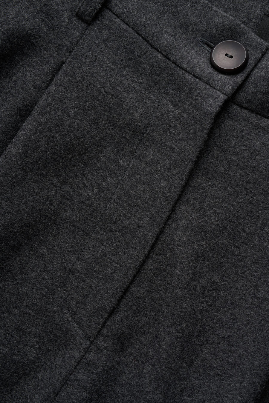 Weite Hose aus Schurwolle in Grau Detail