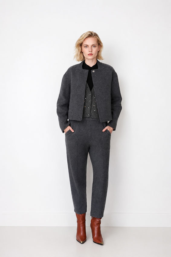 Kurzjacke aus Alpaka-, Rabbit- und Merinowoll-Mix in Anthrazit